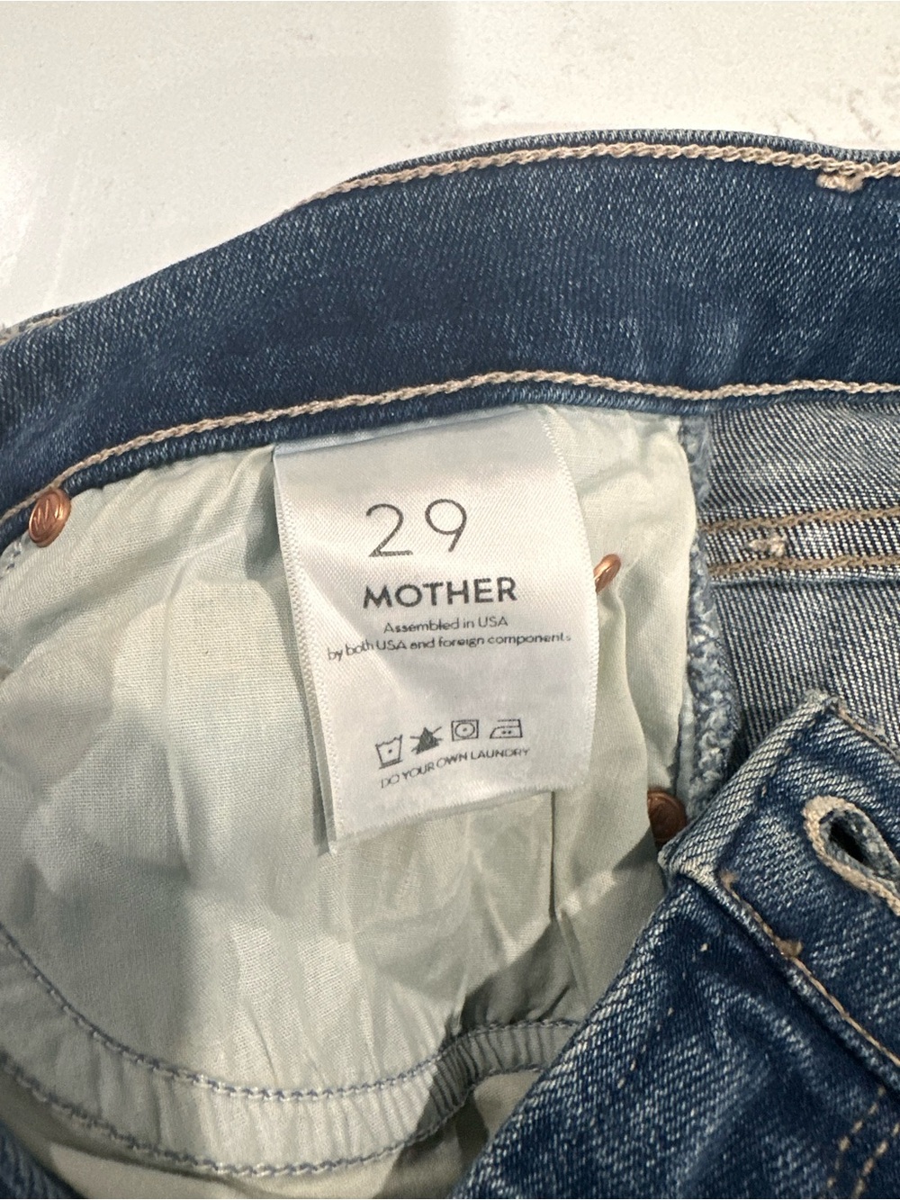 MOTHER The Runaway Step Fray Women's Light Blue Flare Jeans - Picture 9 of 9